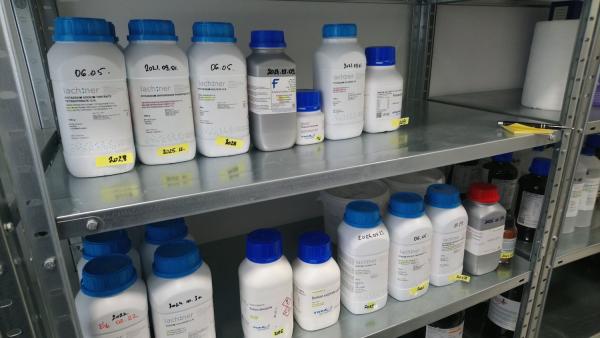 Laboratóriumi vegyszerek