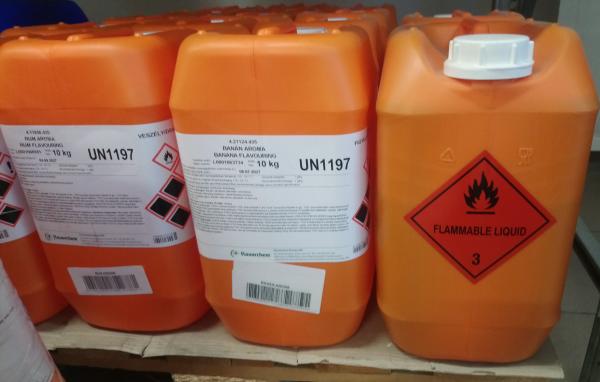 Rum és banán aroma 10 kg-os kiszerelésben, minősített műanyag kannában